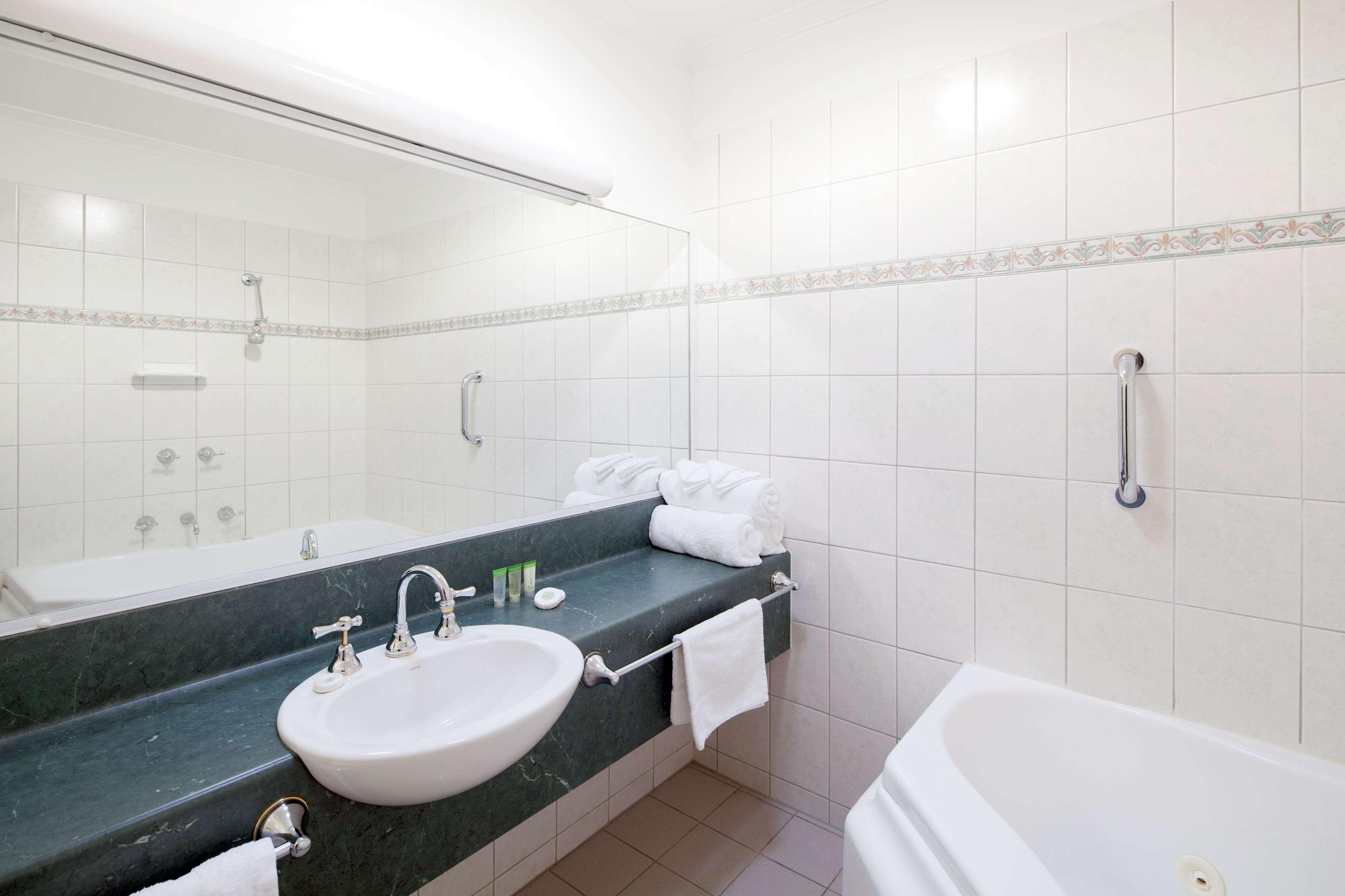 Best Western Crystal Inn Bendigo Bagian luar foto