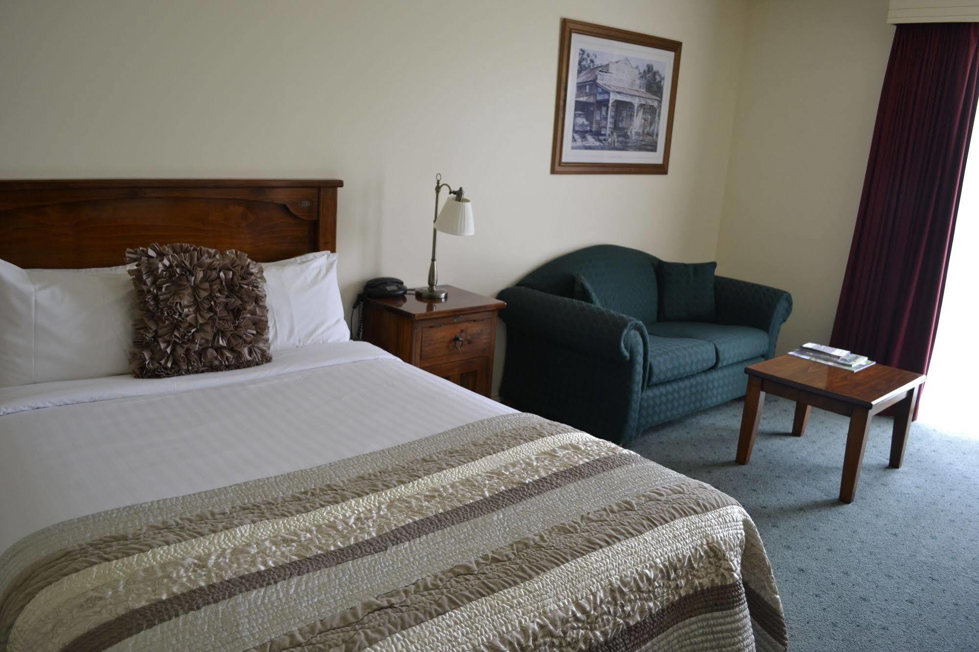 Best Western Crystal Inn Bendigo Bagian luar foto